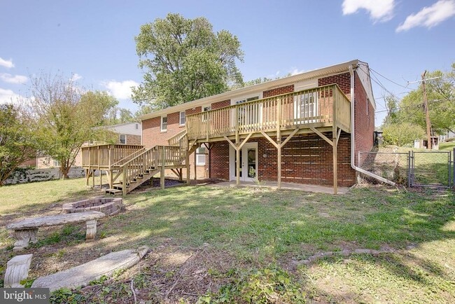Building Photo - 6417 Kaine Dr