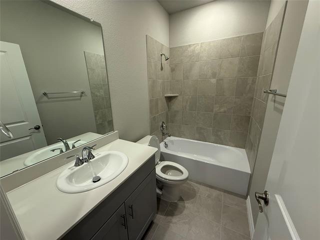 Building Photo - 512 Blanton St