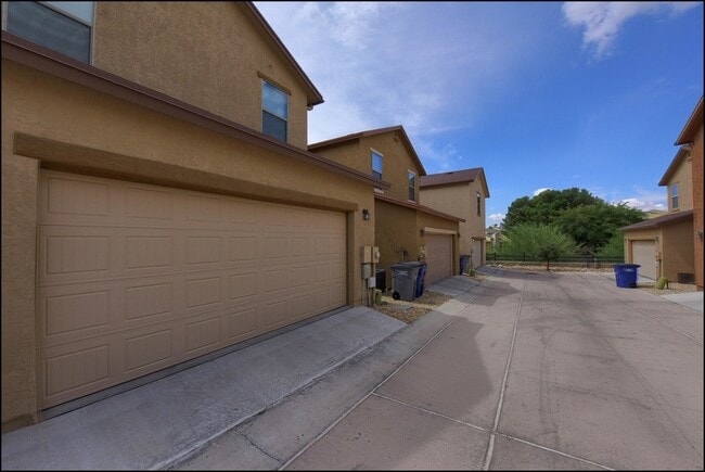 Building Photo - 6664 Red Canyon Sage Ln