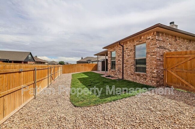 Building Photo - 7811 Bellamy Dr