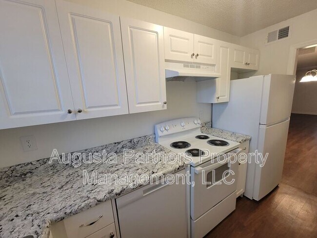 Building Photo - 779 Stevens Creek Rd