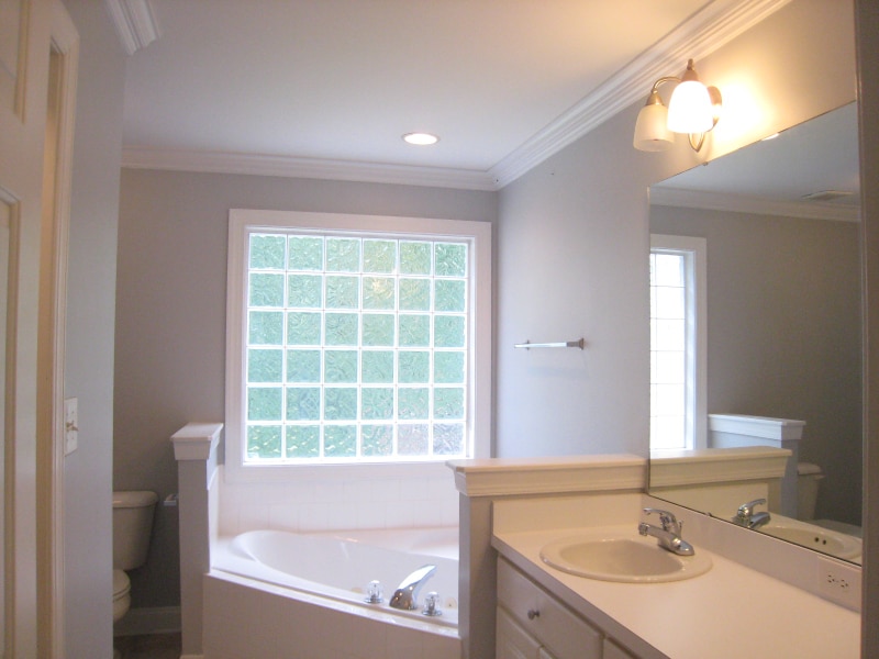 Building Photo - 1009 Sebring Dr