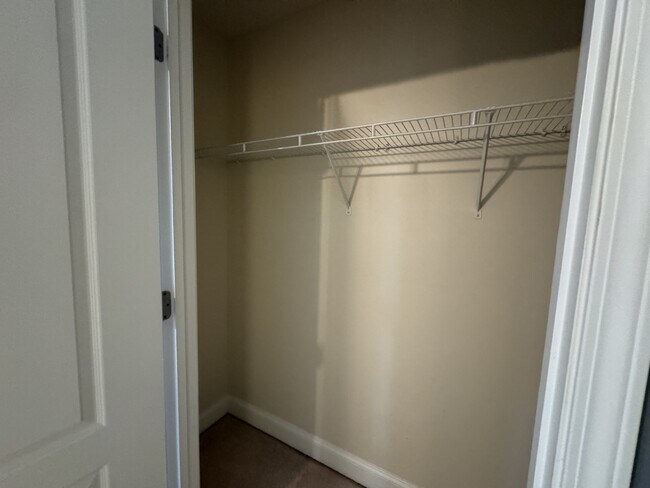 Building Photo - 409 Whitehall Rd