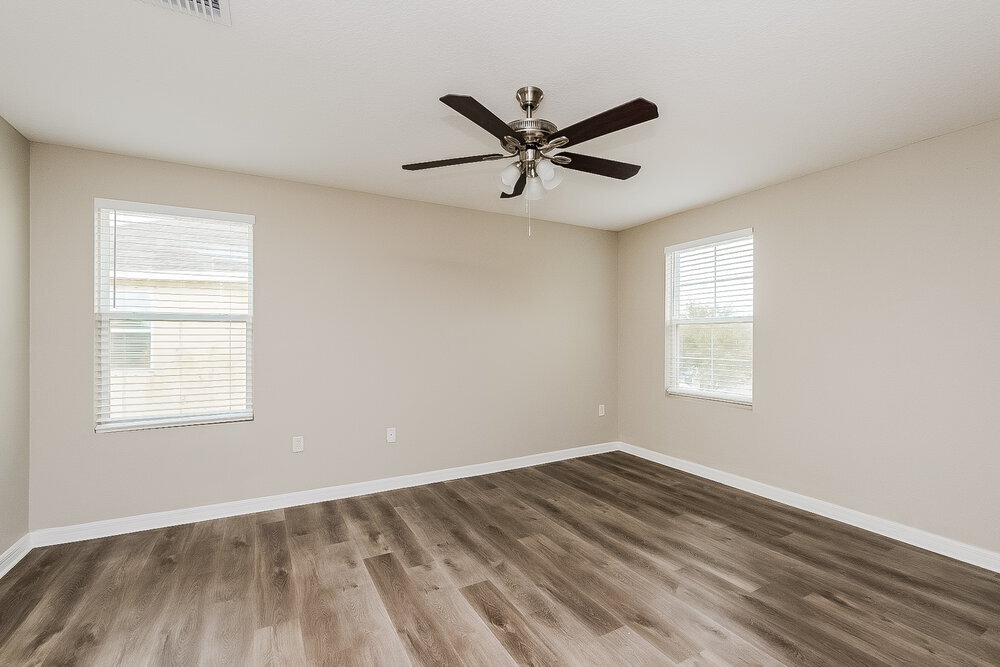 Building Photo - 10430 Whispering Hammock Dr