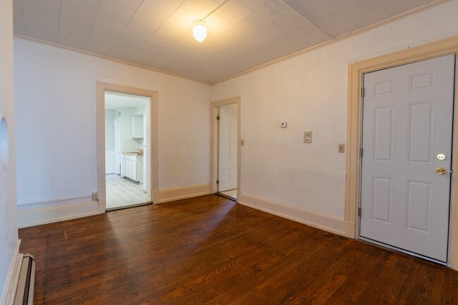 Building Photo - 35 State St