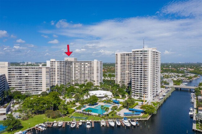 Building Photo - 600 Three Islands Boulevard