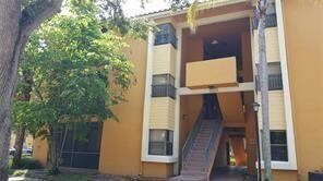 Building Photo - 3859 Coral Tree Cir