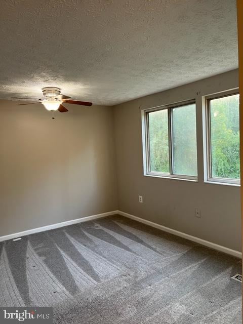 Building Photo - 3617 Laurel View Ct