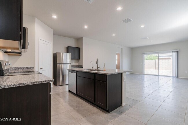 Building Photo - 5206 Gummite Dr