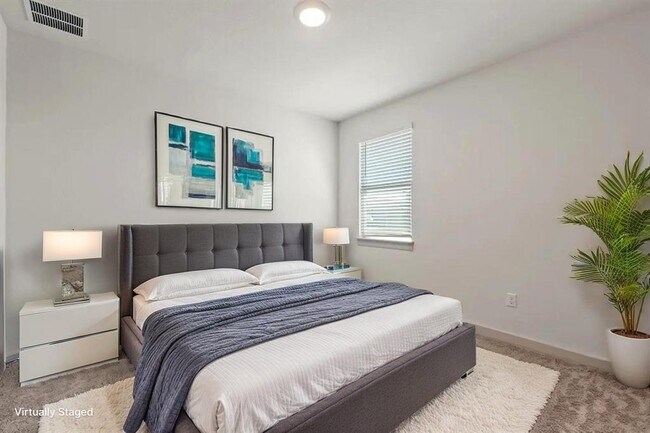 Building Photo - 3024 Louris Ln