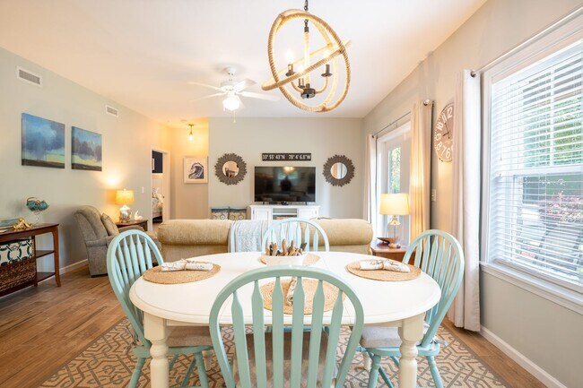 Building Photo - OFF-SEASON FURNISHED MONTHLY RENTAL STARTI...