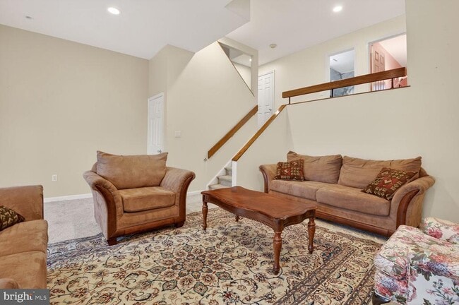 Building Photo - 7511 Bradley Blvd