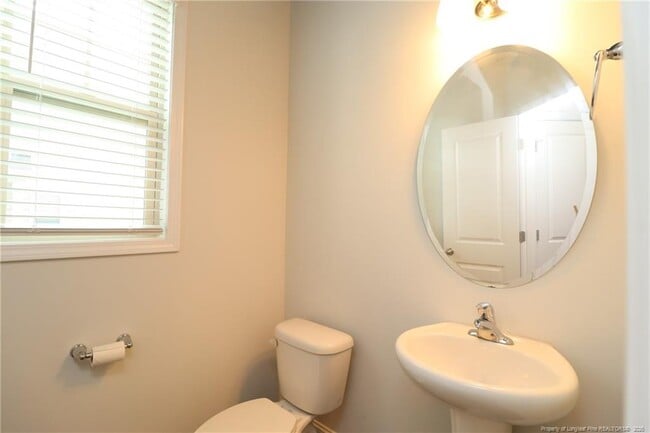 Building Photo - 1103 Compass Dr