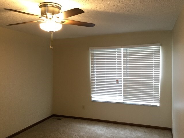 Building Photo - 9249 Belmont Pl