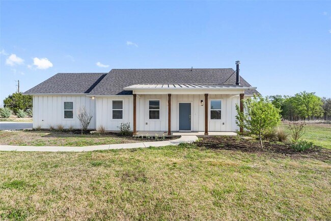 Building Photo - 200 Co Rd 246