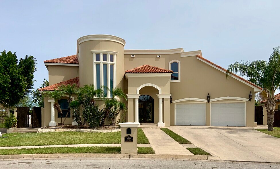 Building Photo - 2602 Deer Trl