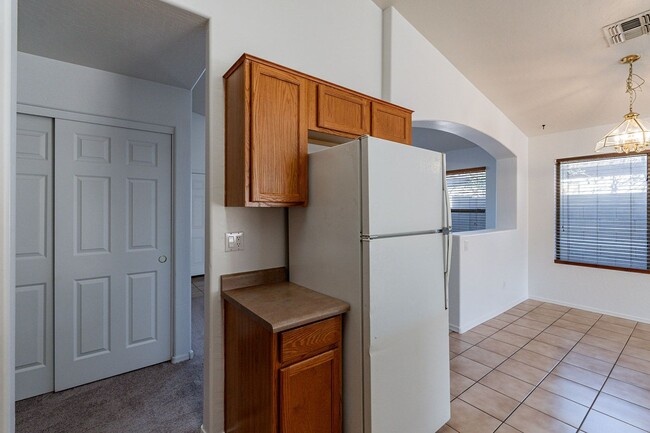 Building Photo - Three bedrooms! Fresh Carpet and Paint!