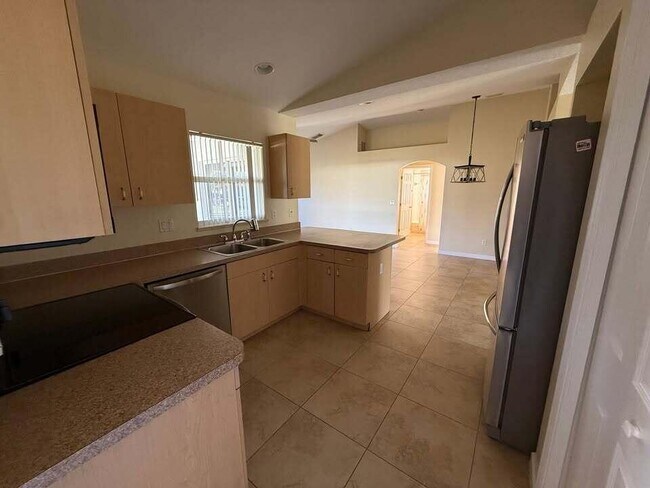 Building Photo - 2455 SW Savage Blvd