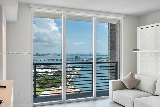 Building Photo - 325 S Biscayne Blvd