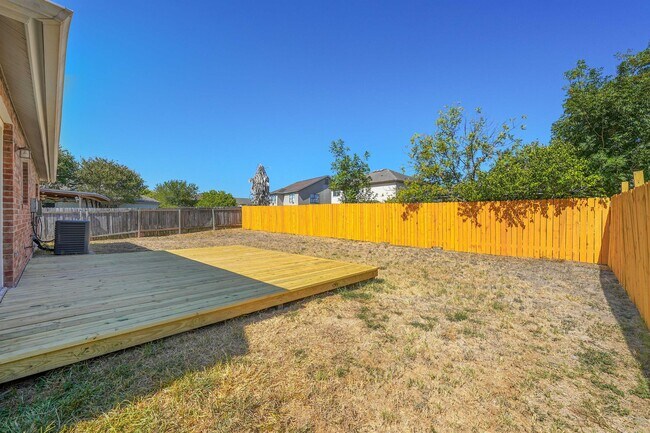 Building Photo - 7528 Cats-Eye Ln