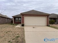 Building Photo - 133 Pitts Griffin Drive