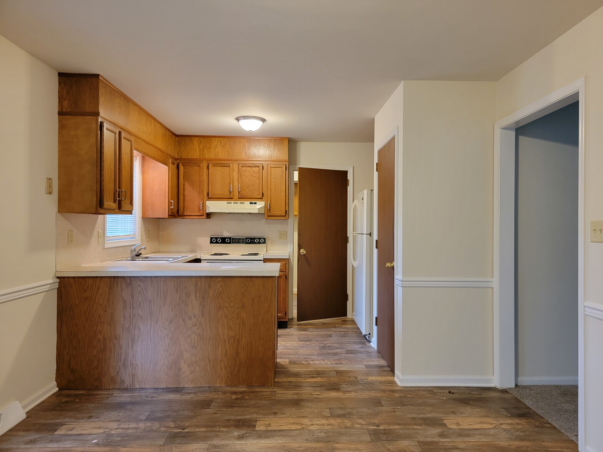 Building Photo - 119 Tom Ave