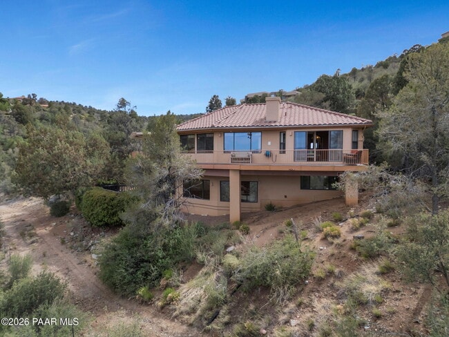 Building Photo - 3160 Rainbow Ridge Dr