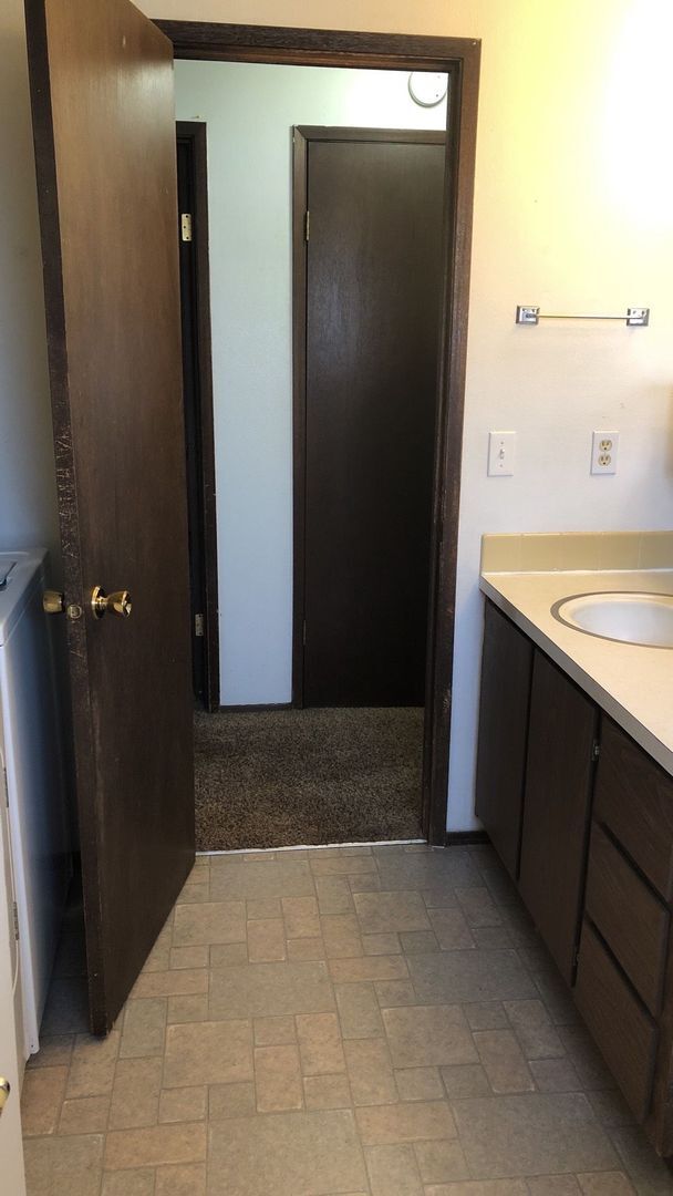 Building Photo - 2125 NW Turner Dr