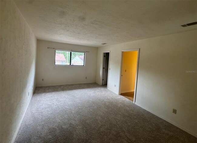 Building Photo - 3955 NW 27th Ln