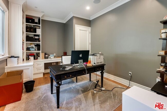 Building Photo - 363 S Saltair Ave