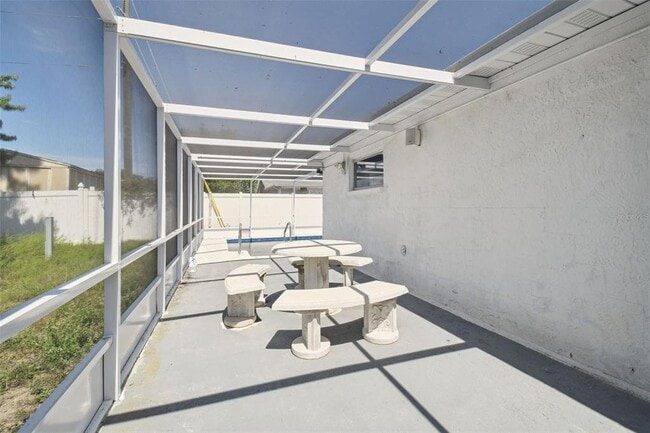 Building Photo - 7721 Heather St