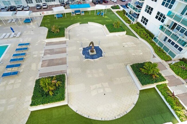 Building Photo - 3900 Galt Ocean Dr