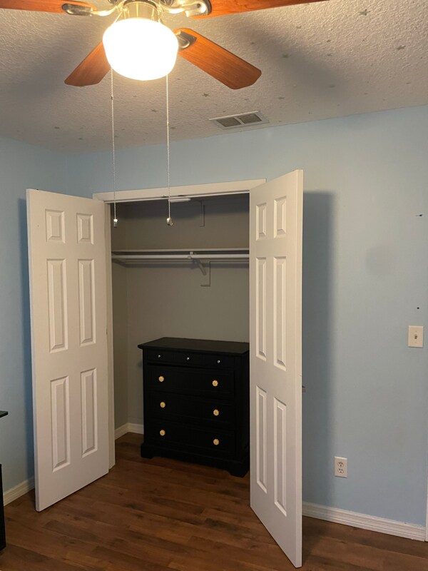 Building Photo - 537 Trend Rd