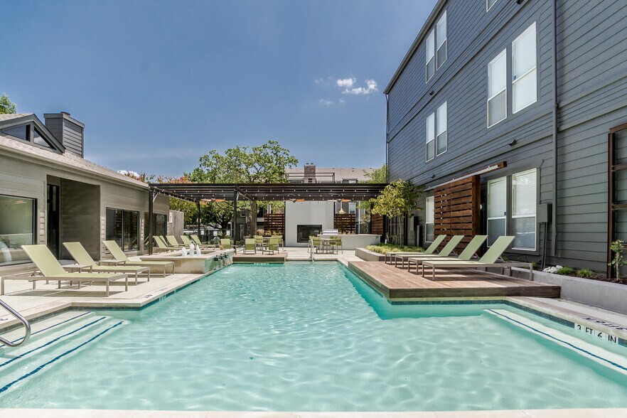 Ivy Urban Living 4211 Cabell Dr Dallas TX 75204 Apartment Finder