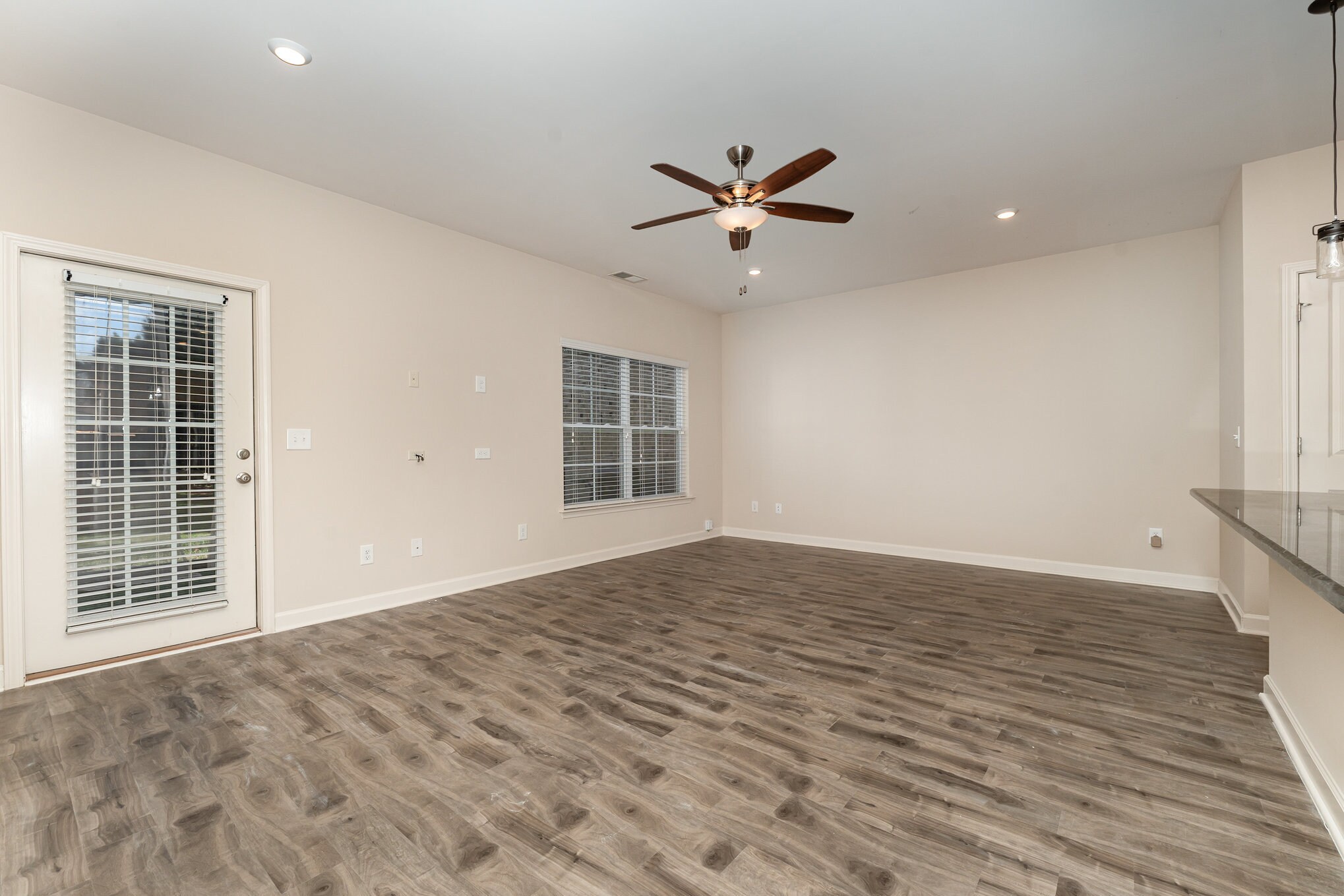 Building Photo - 1915 Fleming Rd