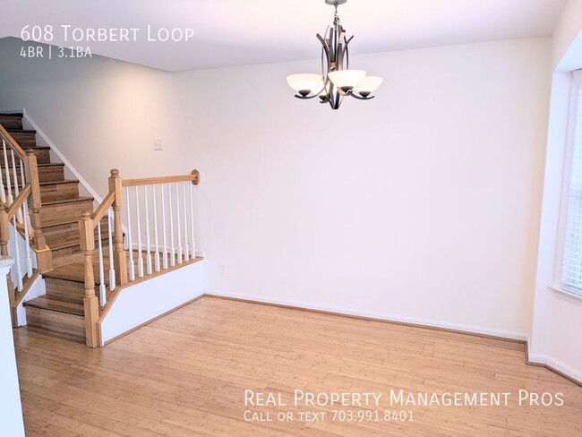 Building Photo - 608 Torbert Loop