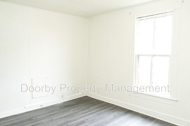 Building Photo - 4902 13th Ave