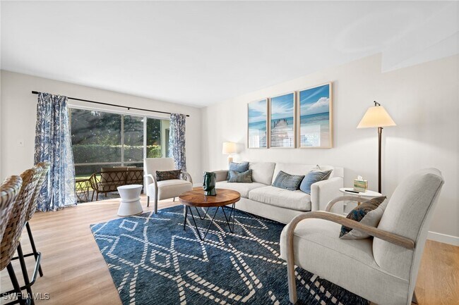 Building Photo - 208 Bobolink Way