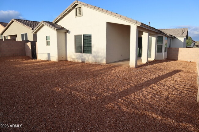 Building Photo - 1696 Tenen Pass Dr