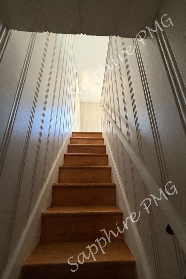 Building Photo - 5400 Olive St