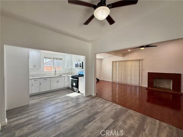 Building Photo - 915 Evanwood Ave