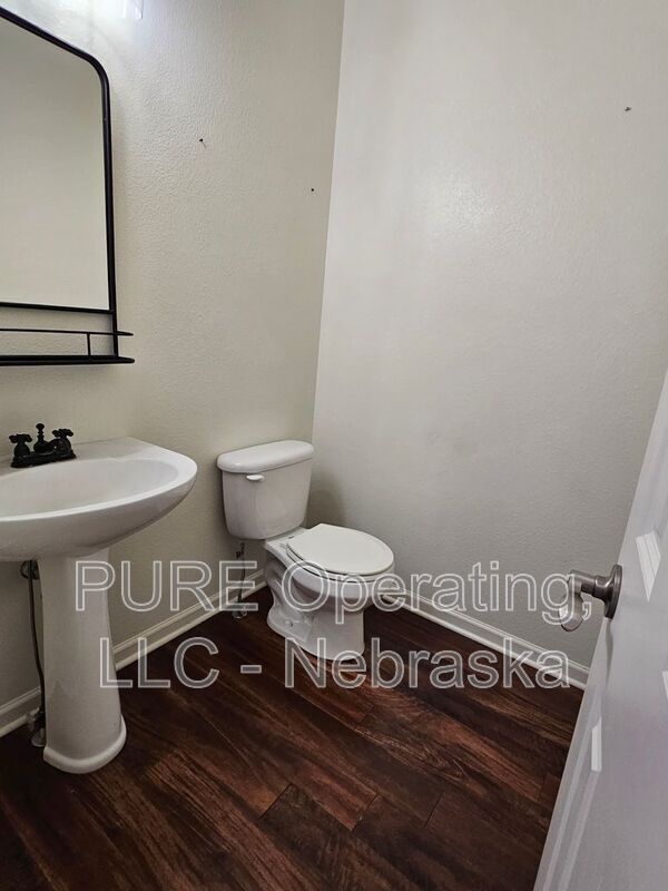 Building Photo - 20911 Cleveland St