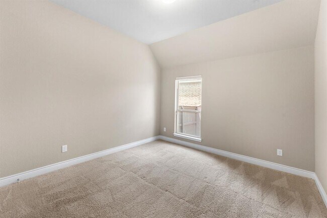 Building Photo - 621 Judge Fisk Dr
