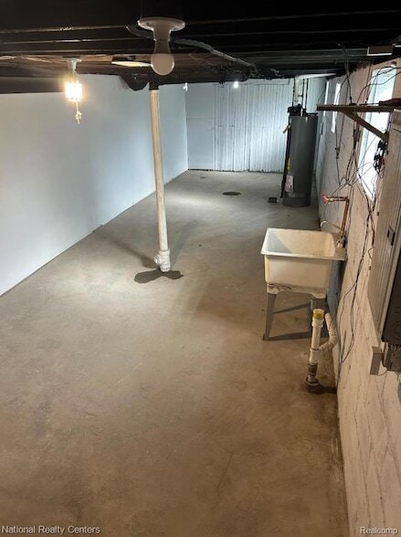 Building Photo - 2710 Wreford St