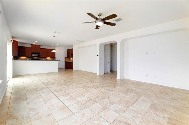 Building Photo - 7929 Arezzo Dr