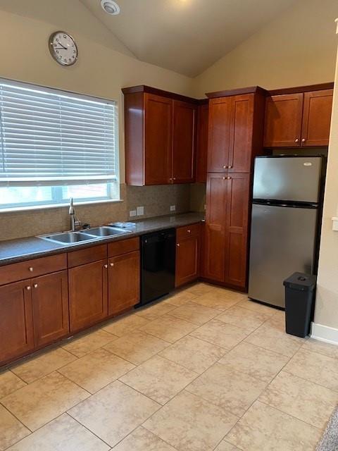 Building Photo - 1601 Miriam Ave