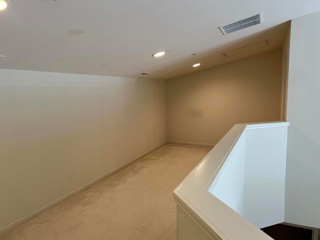 Building Photo - 3176 Asher Rd