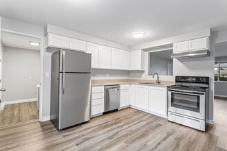 Building Photo - 1365CEDA