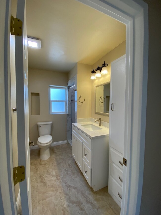 Bathroom - 1973 El Sereno Ave