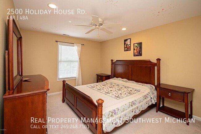 Building Photo - 2500 Holiday House Rd